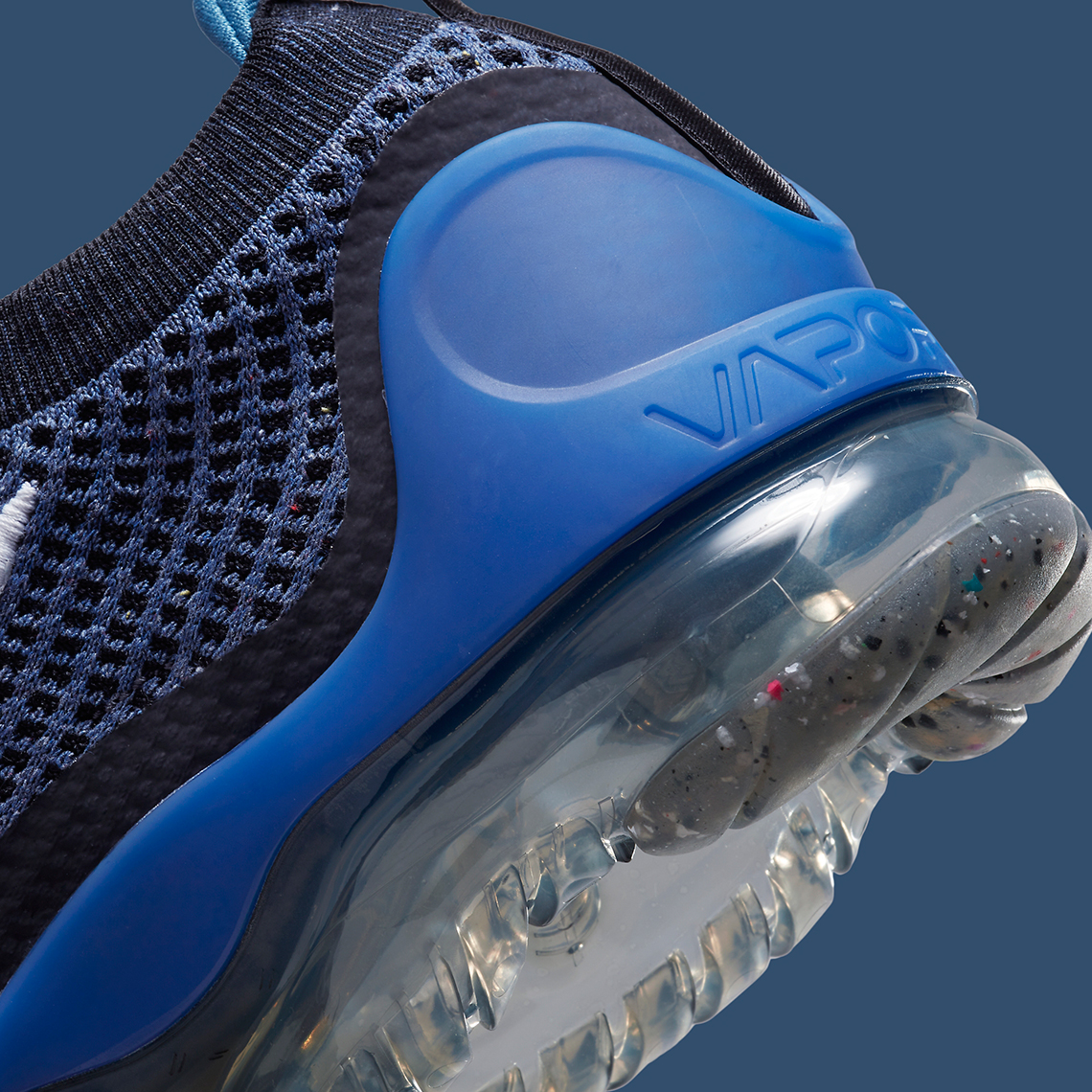 1639182125 460 Este Nike Vapormax Flyknit 2021 Game Royal emite vibraciones tenidas