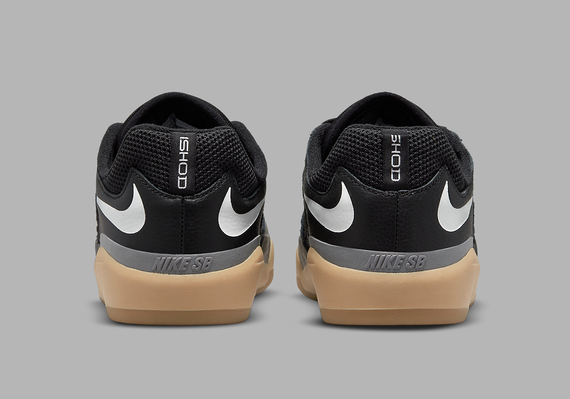 1640176494 395 El Nike SB Ishod aparece en un simple colorway negro
