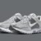 1714077694 Zoom Vomero 5 de Nike obtiene un aspecto limpio gris