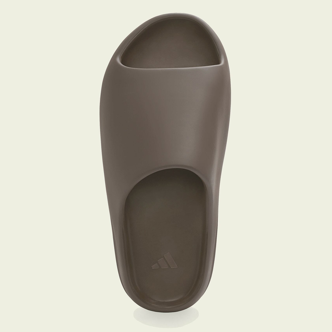 adidas Yeezy Slides Soot Fecha de lanzamiento GX6141